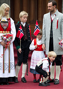 Норвежская королевская семья отпраздновала День Конституции